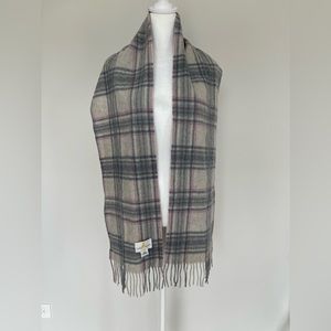 Belle France 100% Cashmere Plaid Womens Scarf with fringe